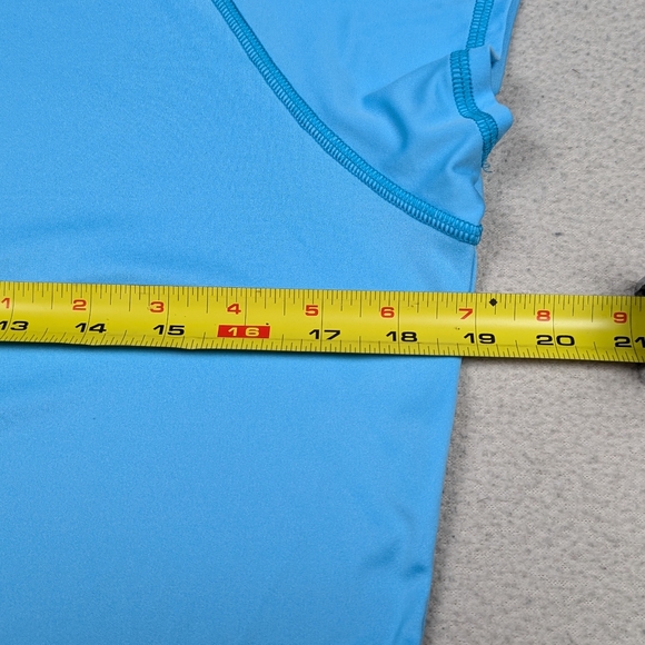 Under Armour Green Semi-Fitted Heat Gear Workout T-shirt Blue Women's Size Large - Picture 14 of 15